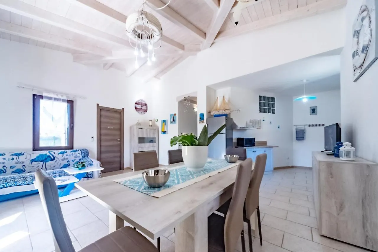 Villa Tiziana&Alessia Castiadas